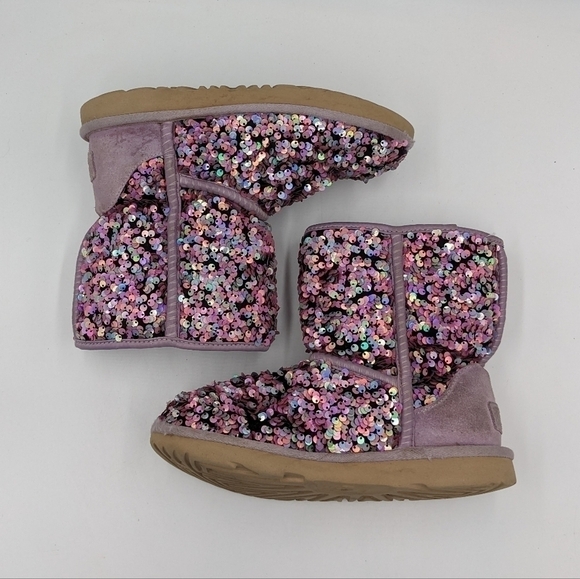 UGG Classic Short Stellar Sequin Lilac Frost Sparkle Fur Boot 3Y Youth - Picture 3 of 9